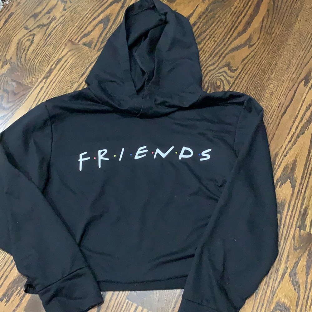 Black crop top hoodie “friends”